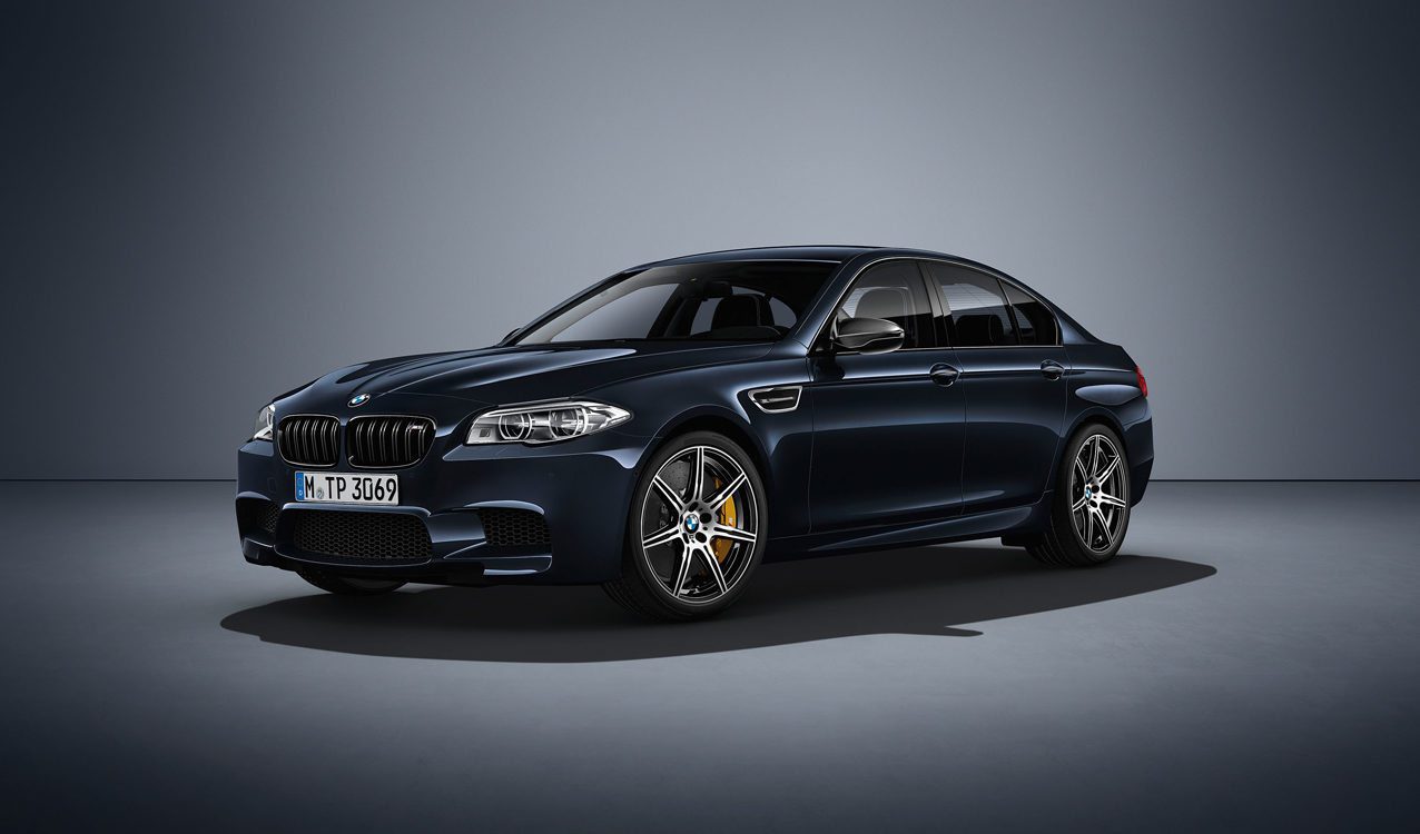 M5 Competition Feature