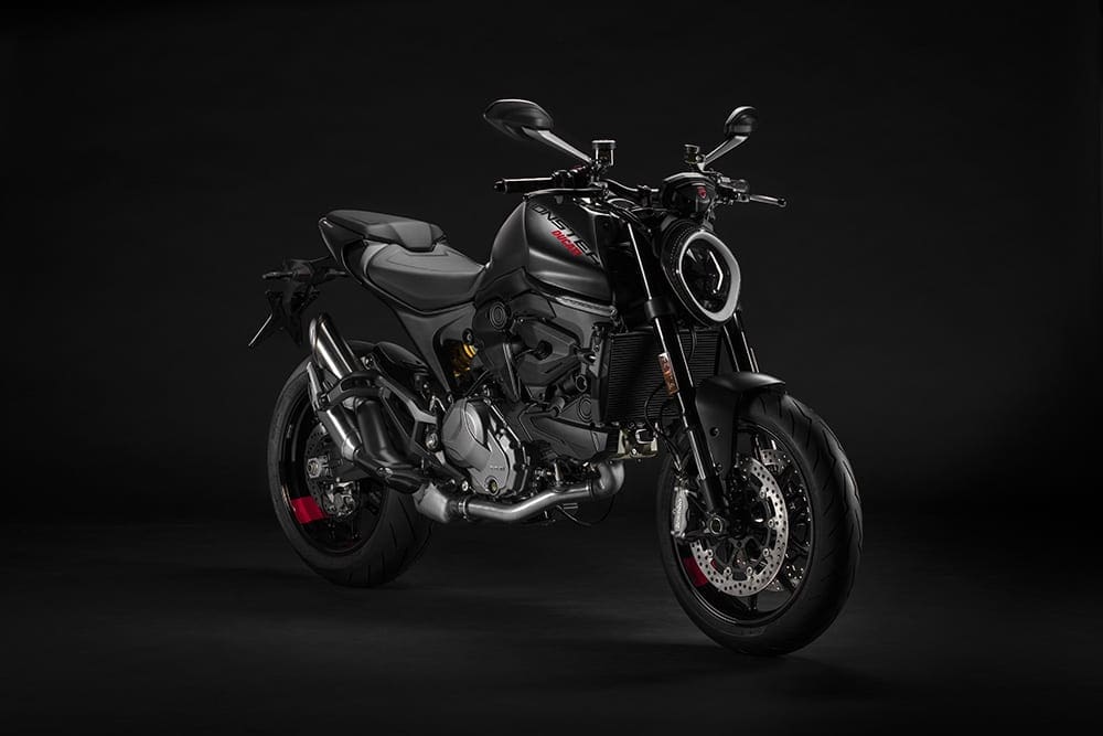 MY21 DUCATI MONSTER 11 UC214681 Low