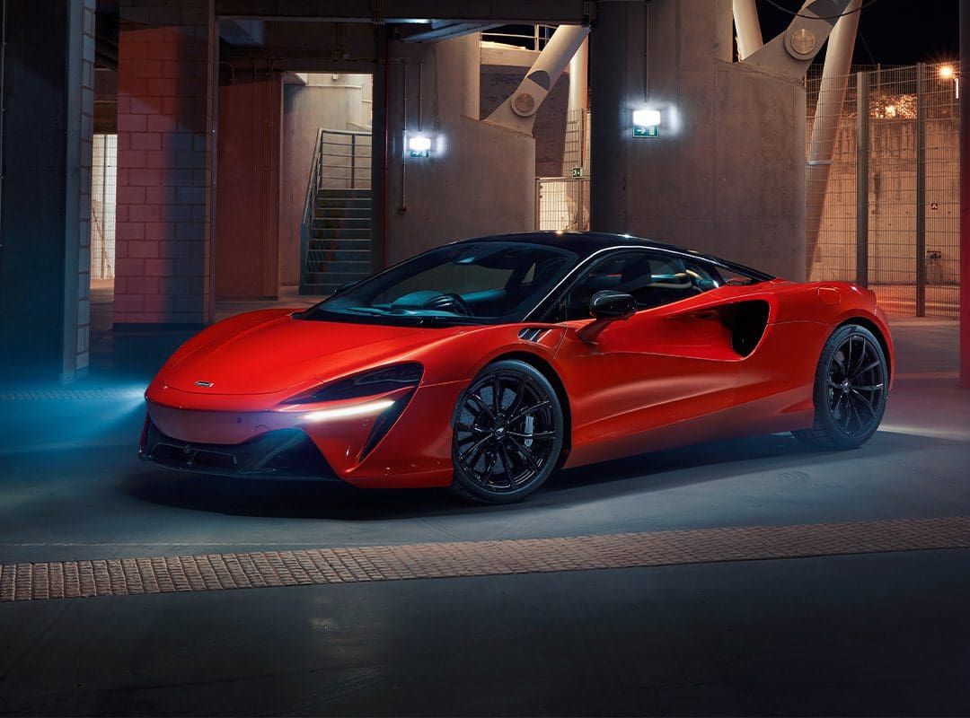 McLaren Artura Main