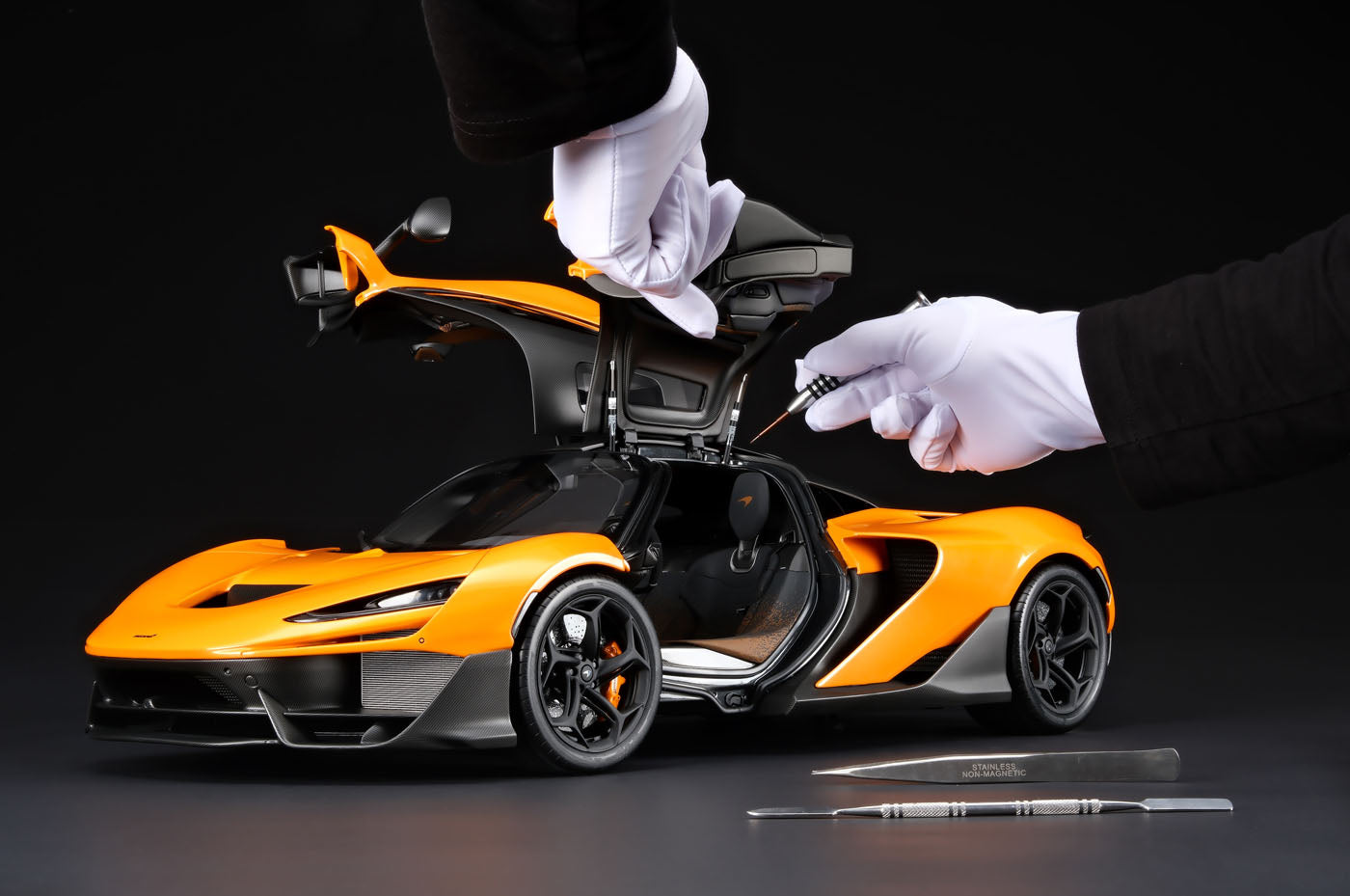 Amalgam Collection Unveils New 1:8 McLaren W1 Scale Model