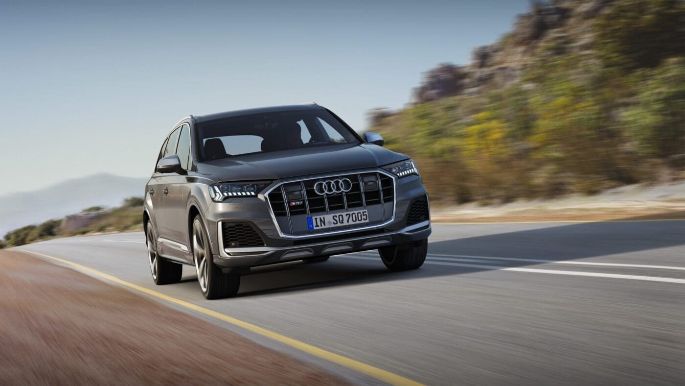 Medium-2020-Audi-SQ7--European-model--6747