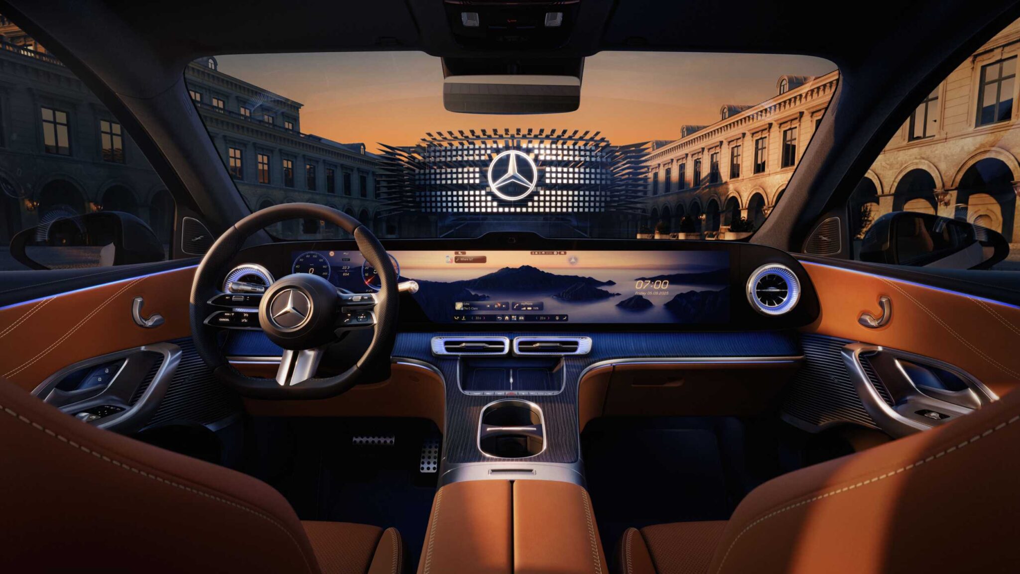 Mercedes Shows All-Electric GLC with 39-Inch Hyperscreen Ahead of IAA –  duPont REGISTRY News