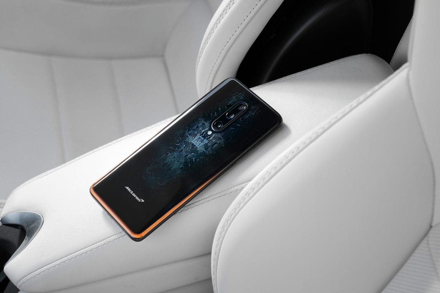 OnePlus 7T Pro McLaren Edition2
