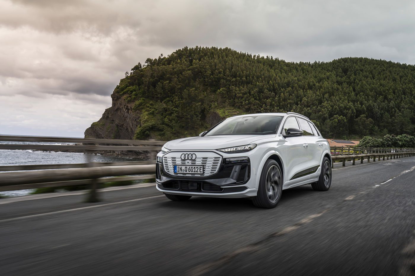 Original 12916 049glacier whitejpg 1