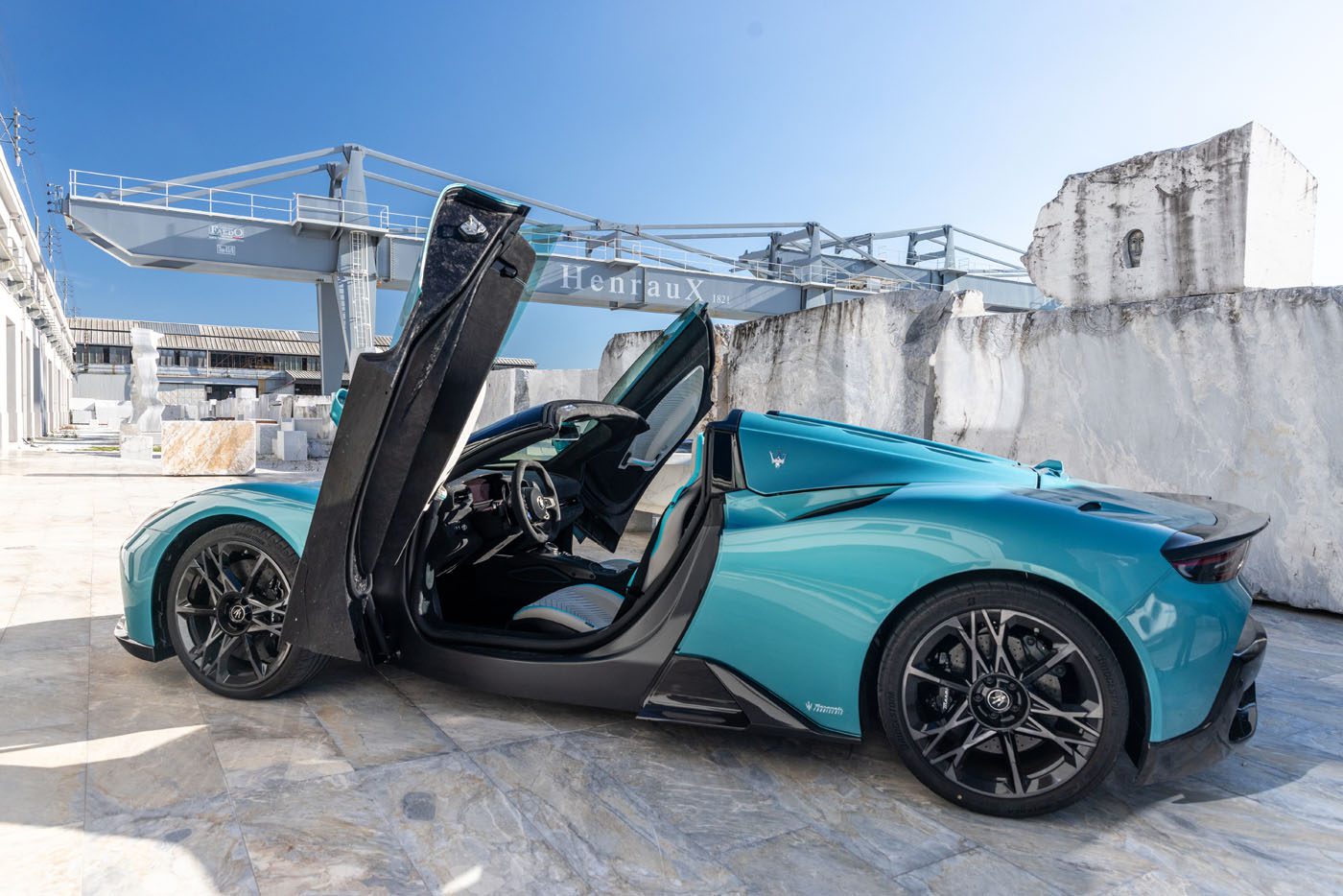 Maserati Held An MCPURA Driving Experience In Italy – duPont
