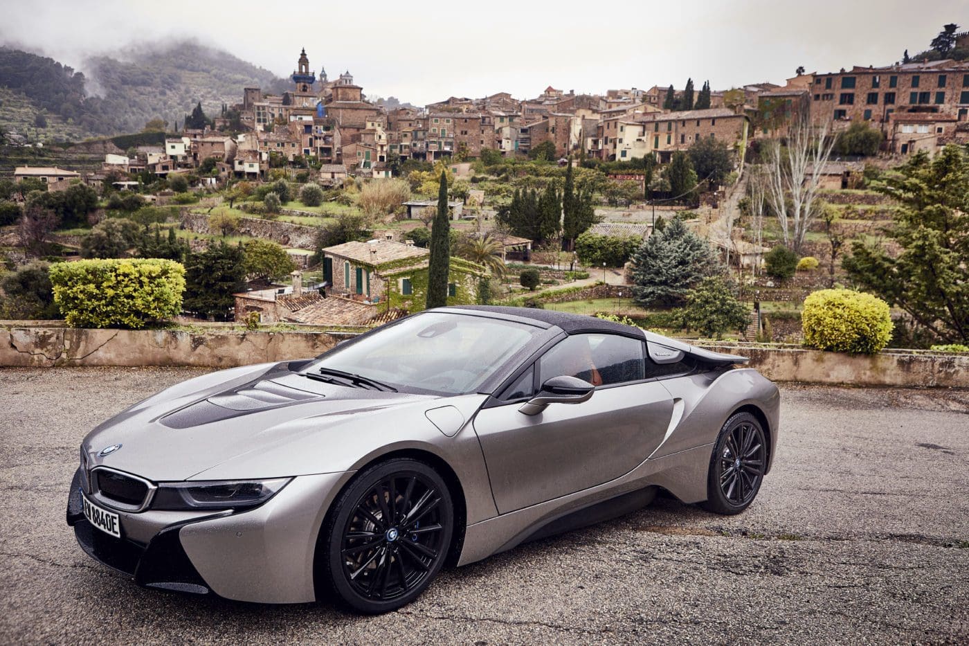 P90301797_highRes_bmw-i8-roadster-04-2
