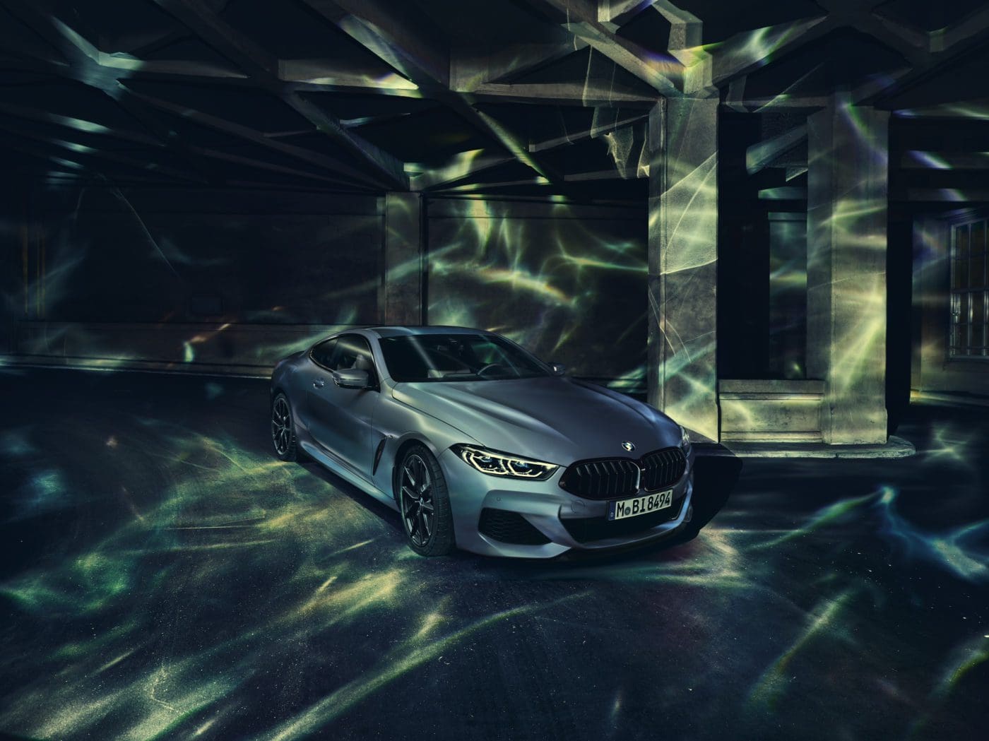 P90335194_highRes_the-bmw-m850i-xdrive
