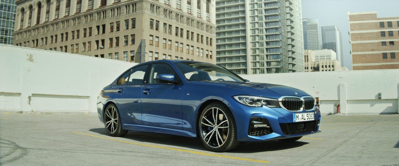 P90340111_highRes_the-new-bmw-3-series