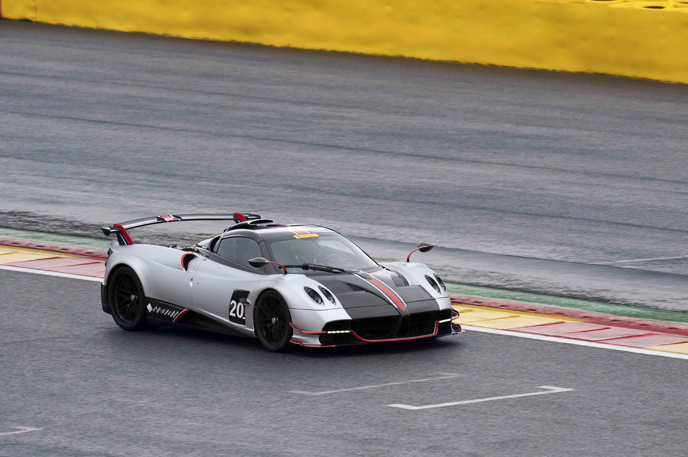 Pagani Huayra Roadster BC 02 Dinamica