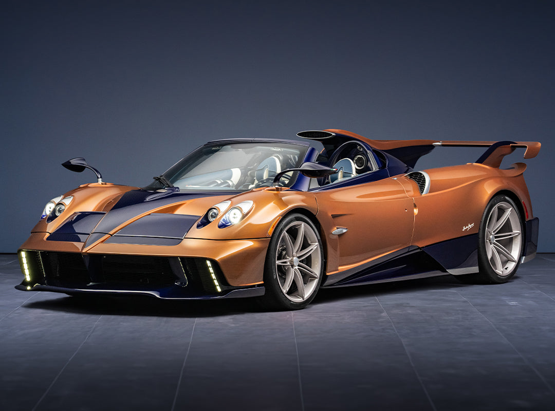The World Premiere of the New Pagani Huayra 70 Derecho