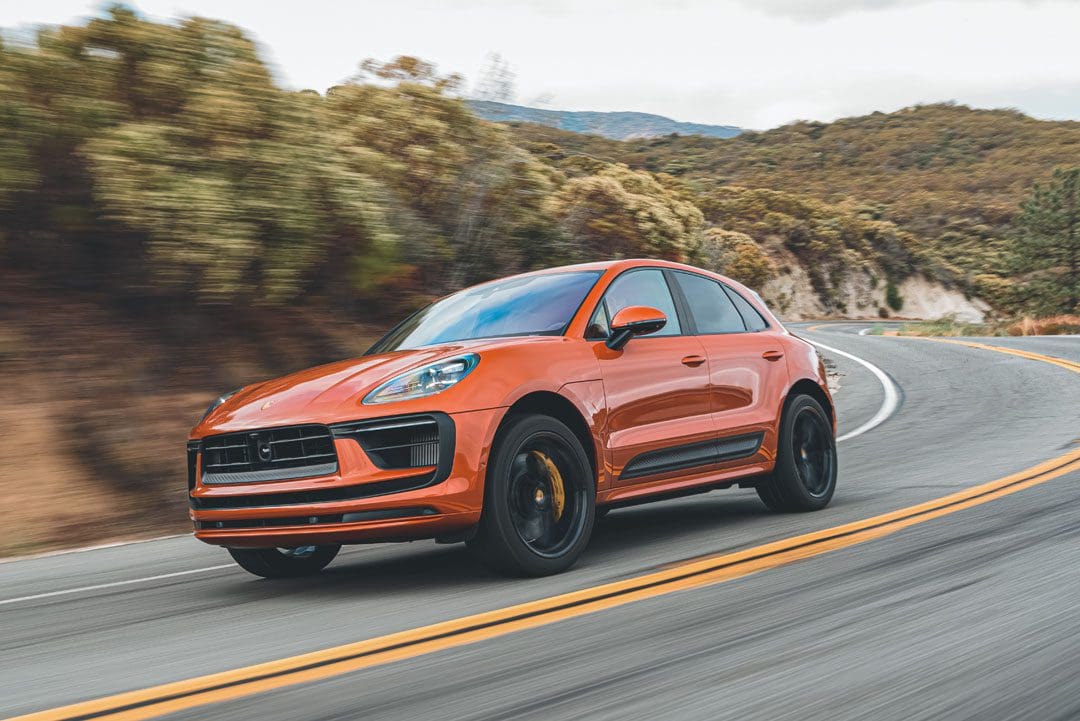 Papaya Metallic Macan S099 DSC3608