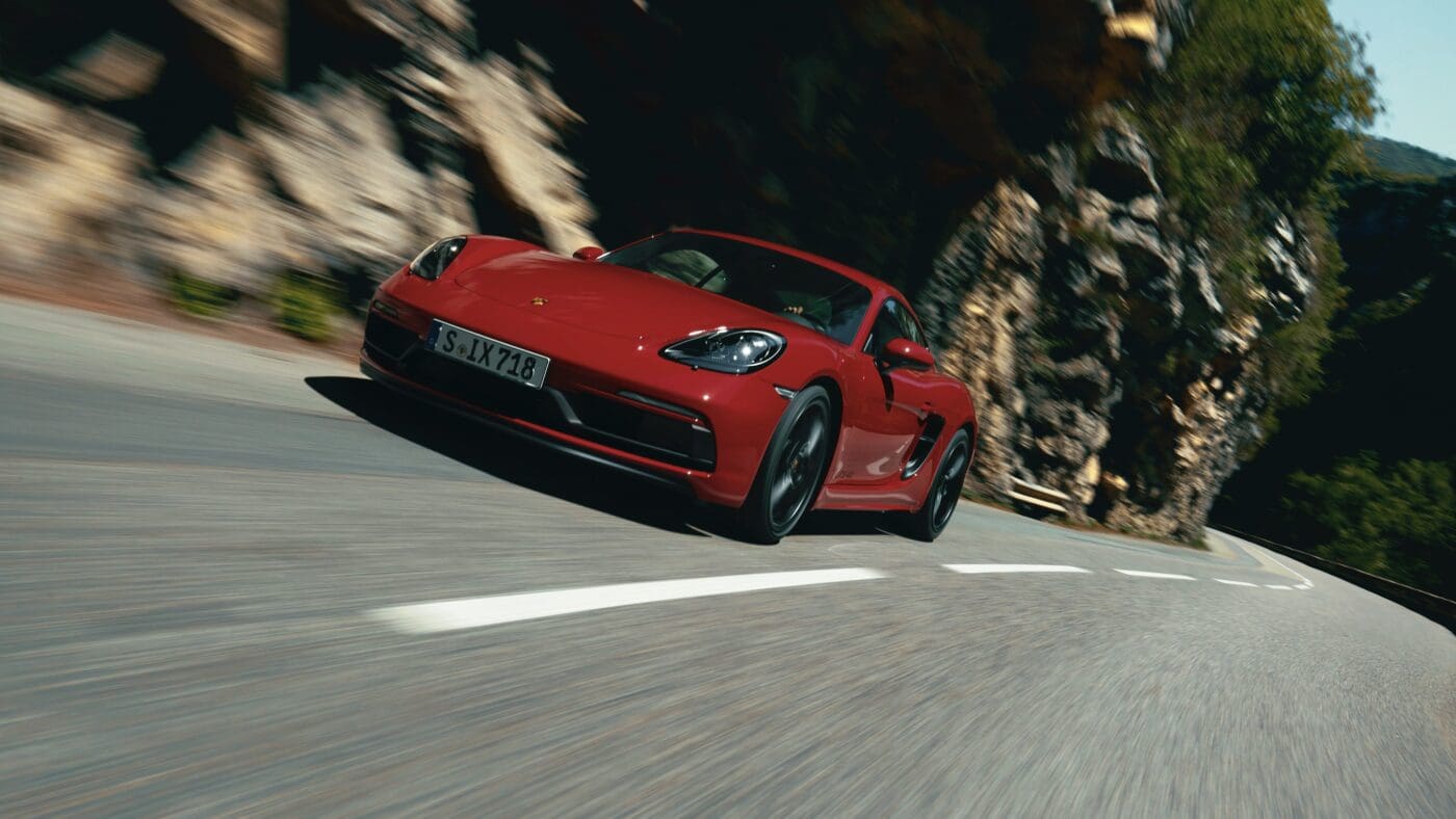 Porsche 718 GTS (1)