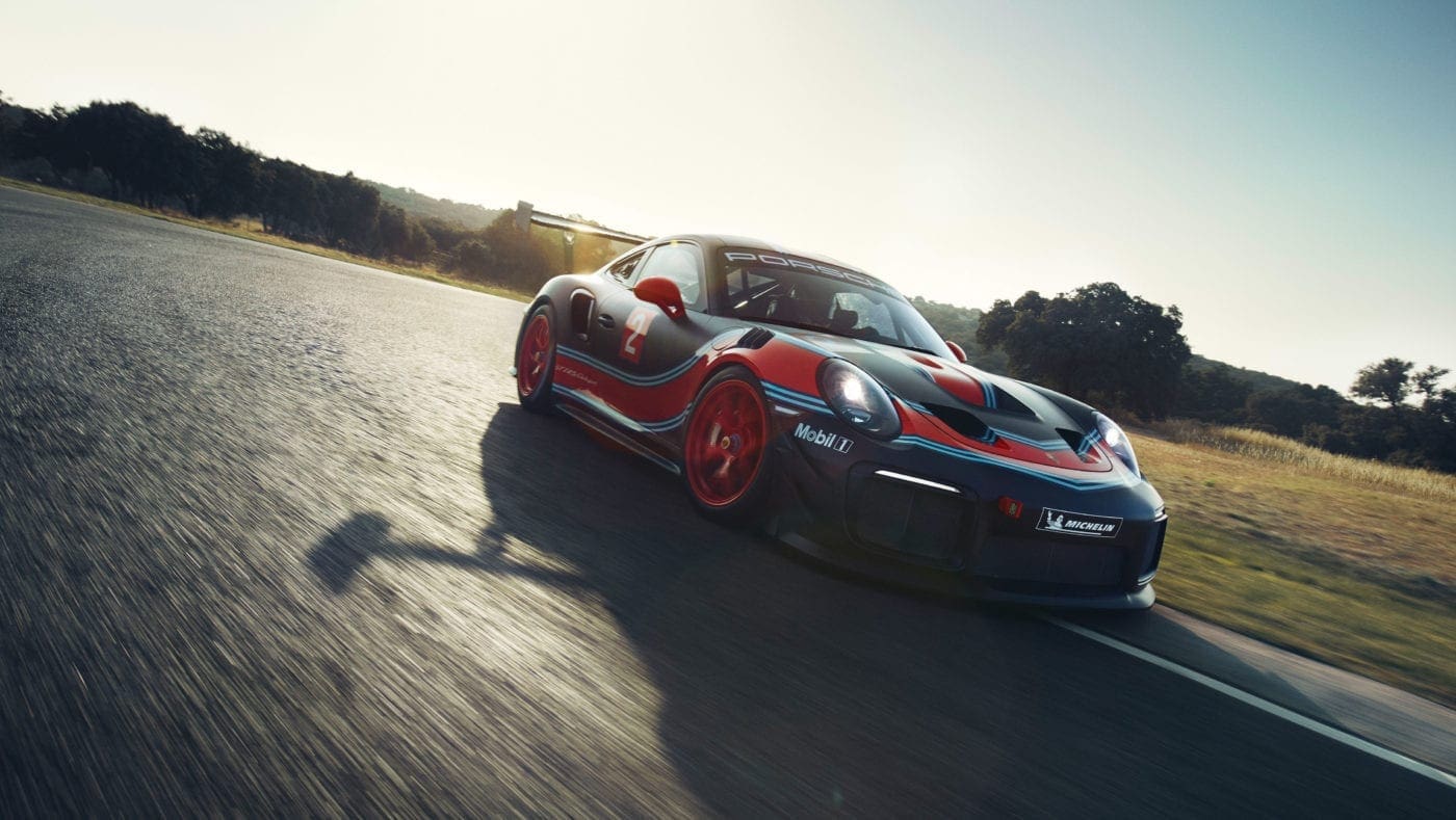 Porsche-911-GT2-RS-Clubsport-6