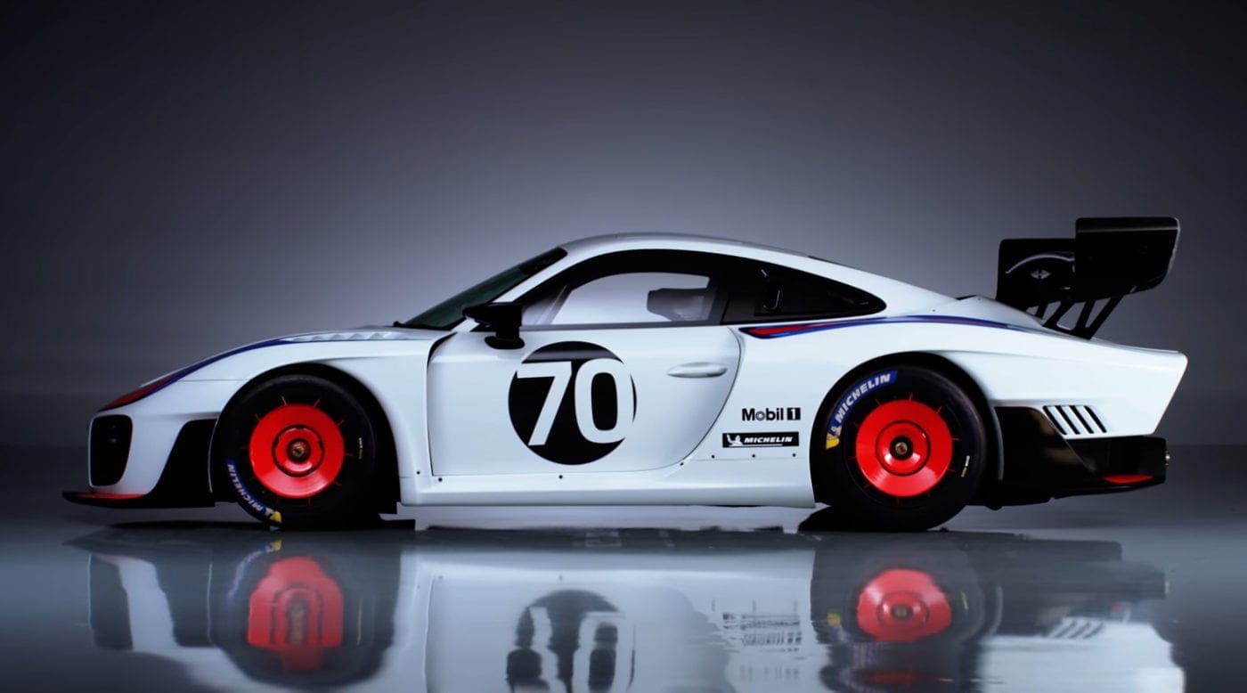 Porsche-935-1