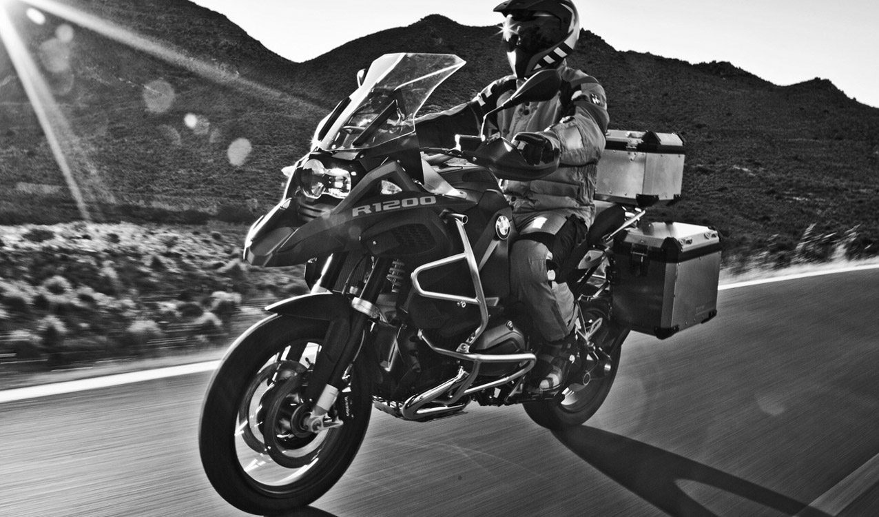 r1200-bmw-feature