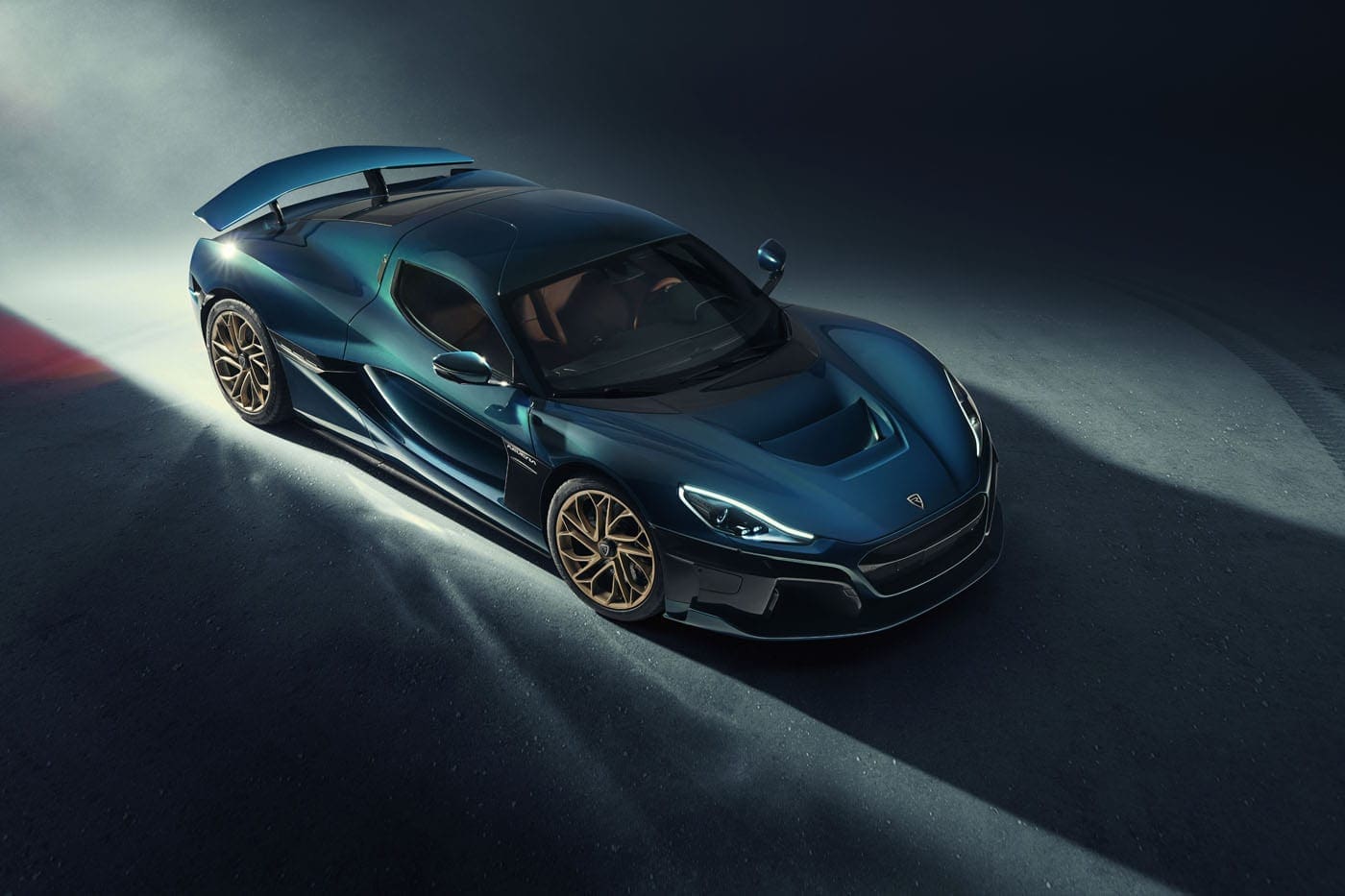 RIMAC NEVERA FRONT HIGH