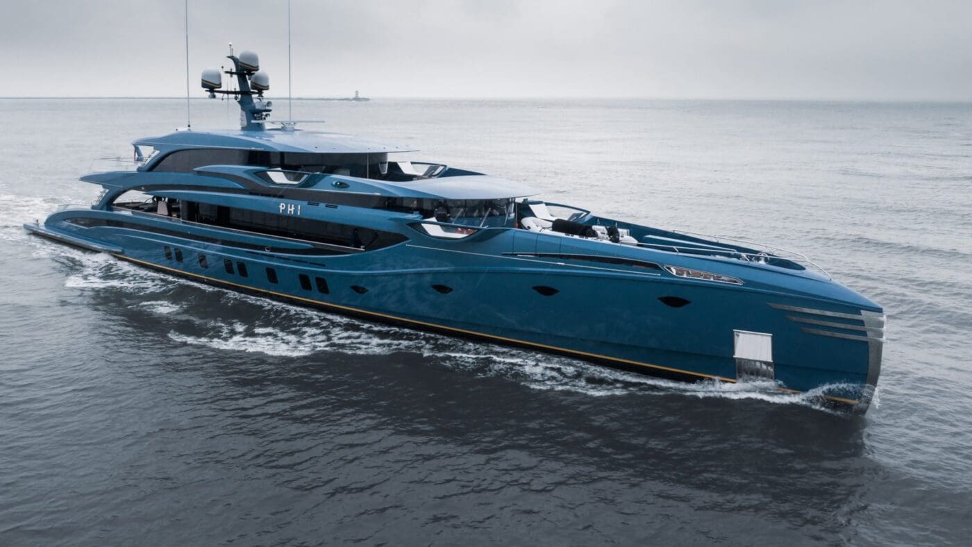 Royal Huisman 403 PHI photo by Charl van Rooy 1