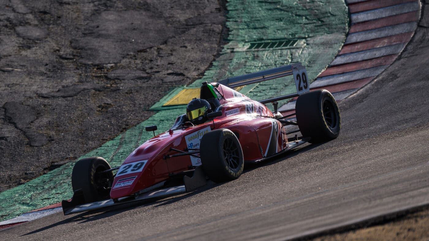 SBRS F4 Laguna (1)
