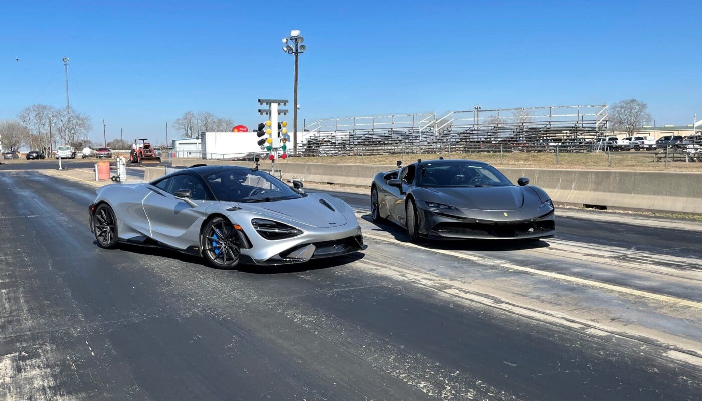 SF90 vs 765LT