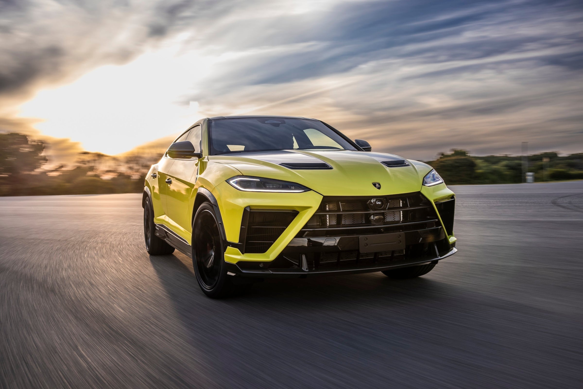 New Lamborghini Urus SE Performante Super SUV Revealed