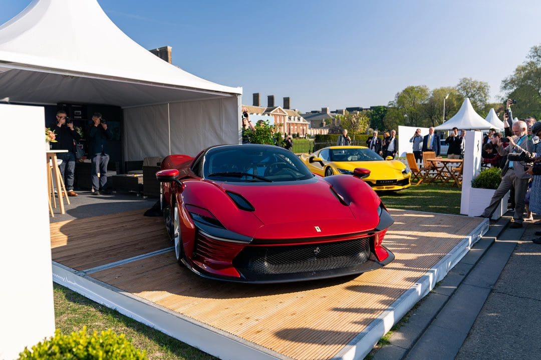 SalonPrivéLondon2022H.R.OwenFerrariFerrariDaytonaSP34