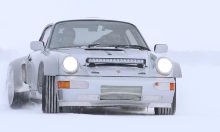 Singer On Ice