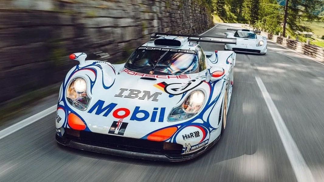 Two Porsche 911 GT1s Race In The Austrian Alps – duPont REGISTRY News