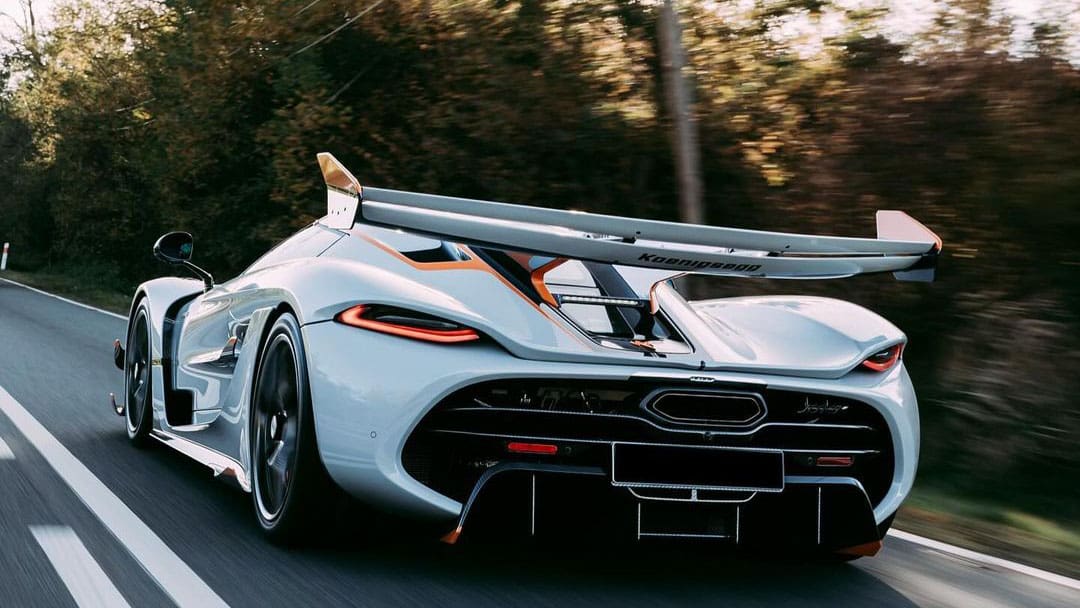 Koenigsegg Shows Off The New Jesko Attack In Action – duPont REGISTRY News
