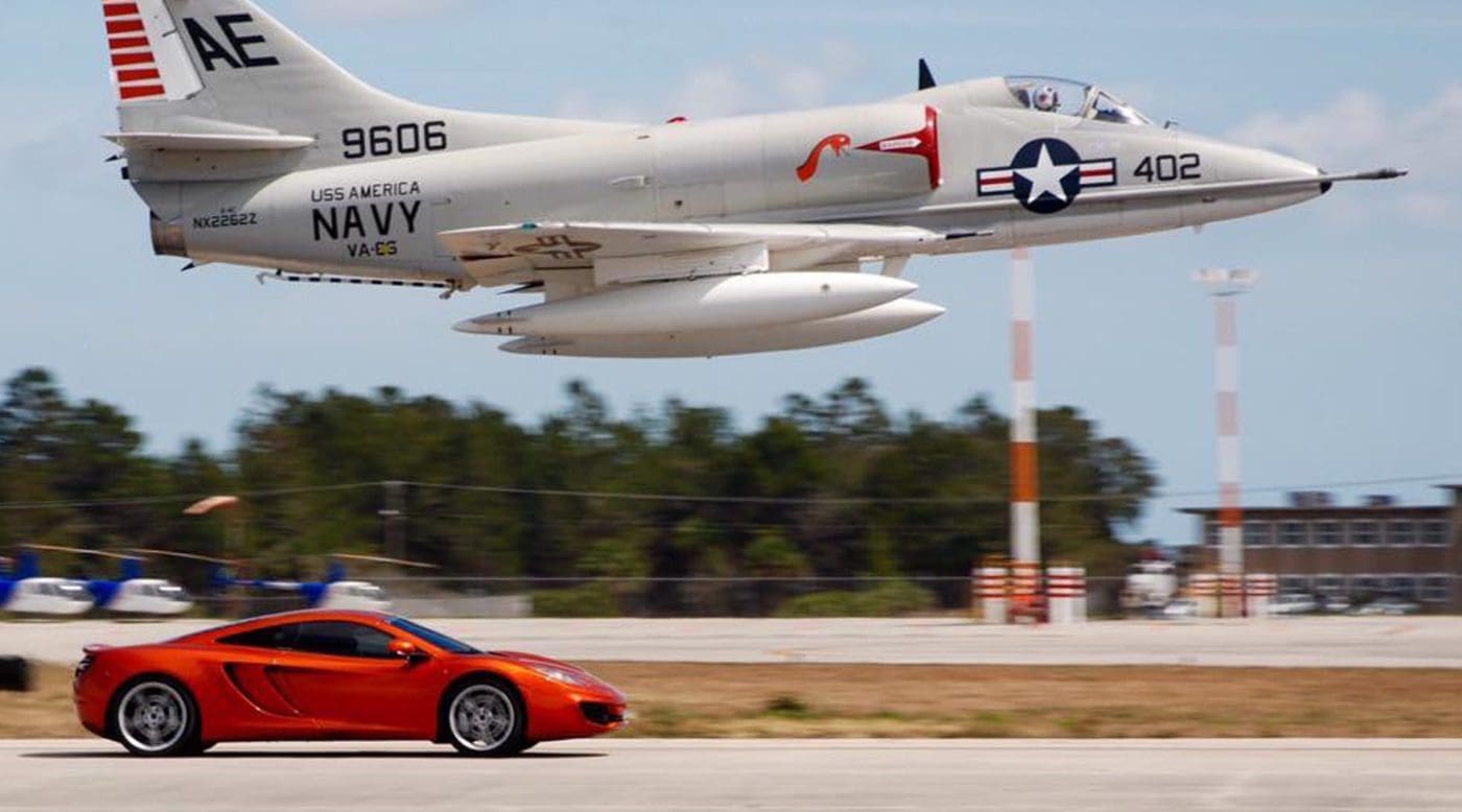 Supercars vs Fighter Jet (4)