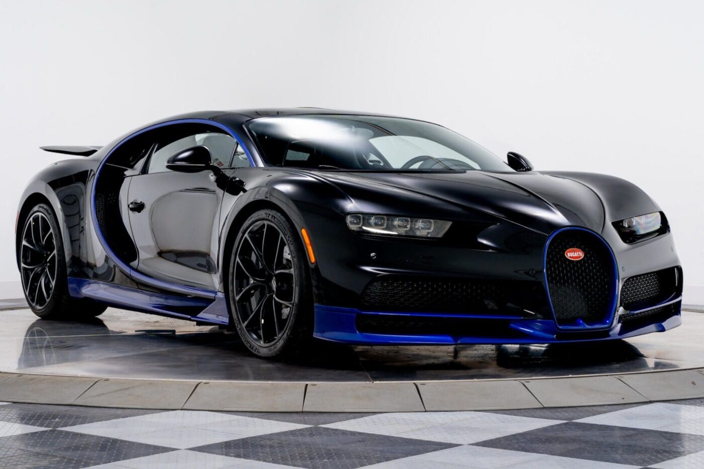 Used 2019 Bugatti Chiron 1611762381