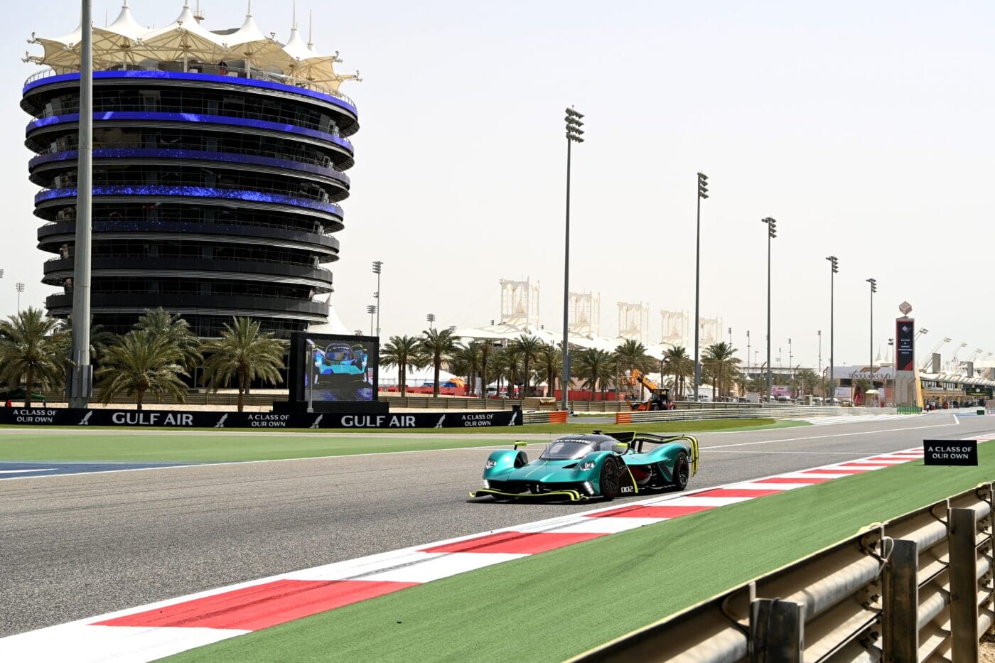 Valkyrie AMR Pro Bahrain 2022 01