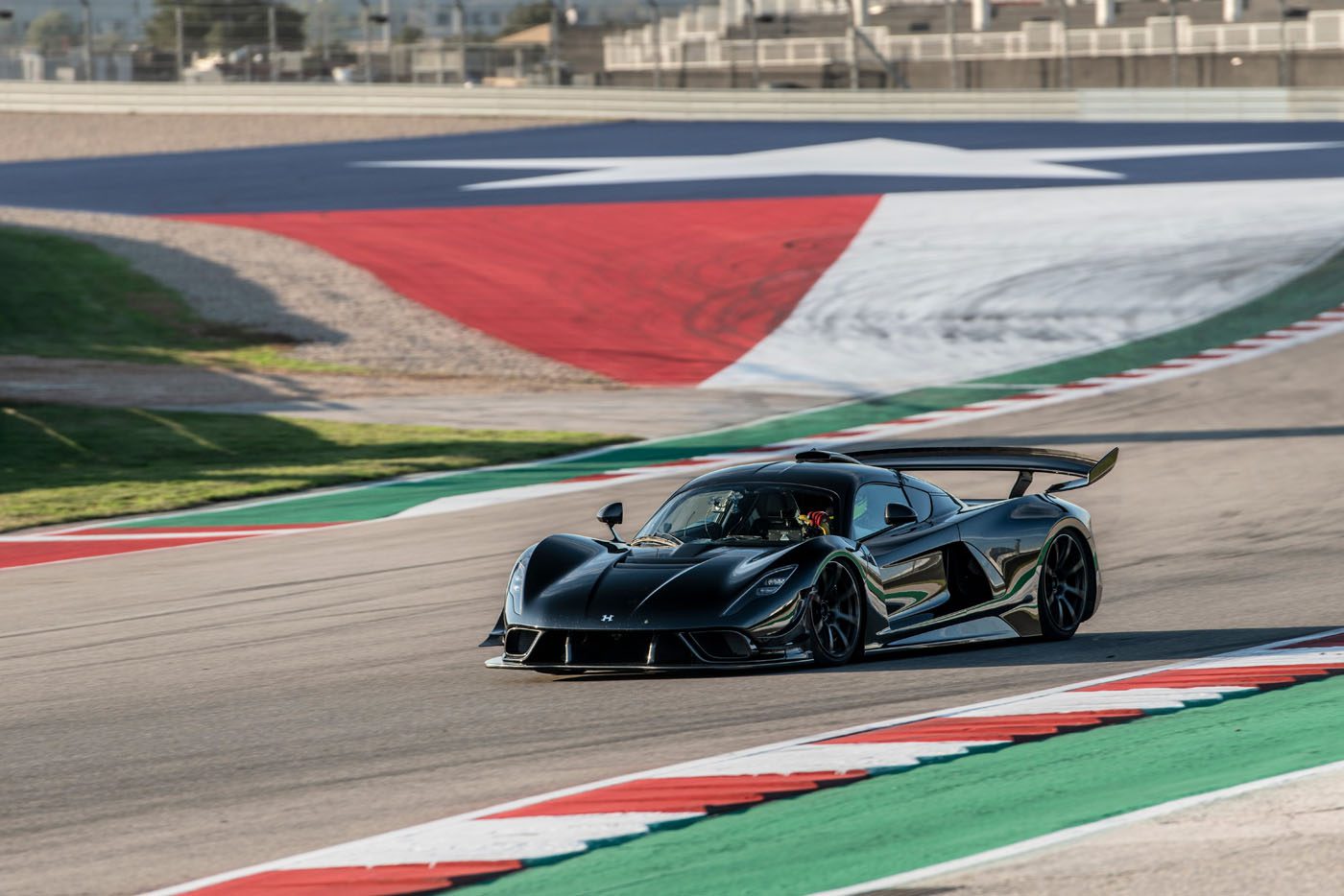 VenomF5 COTA Lap Record 01