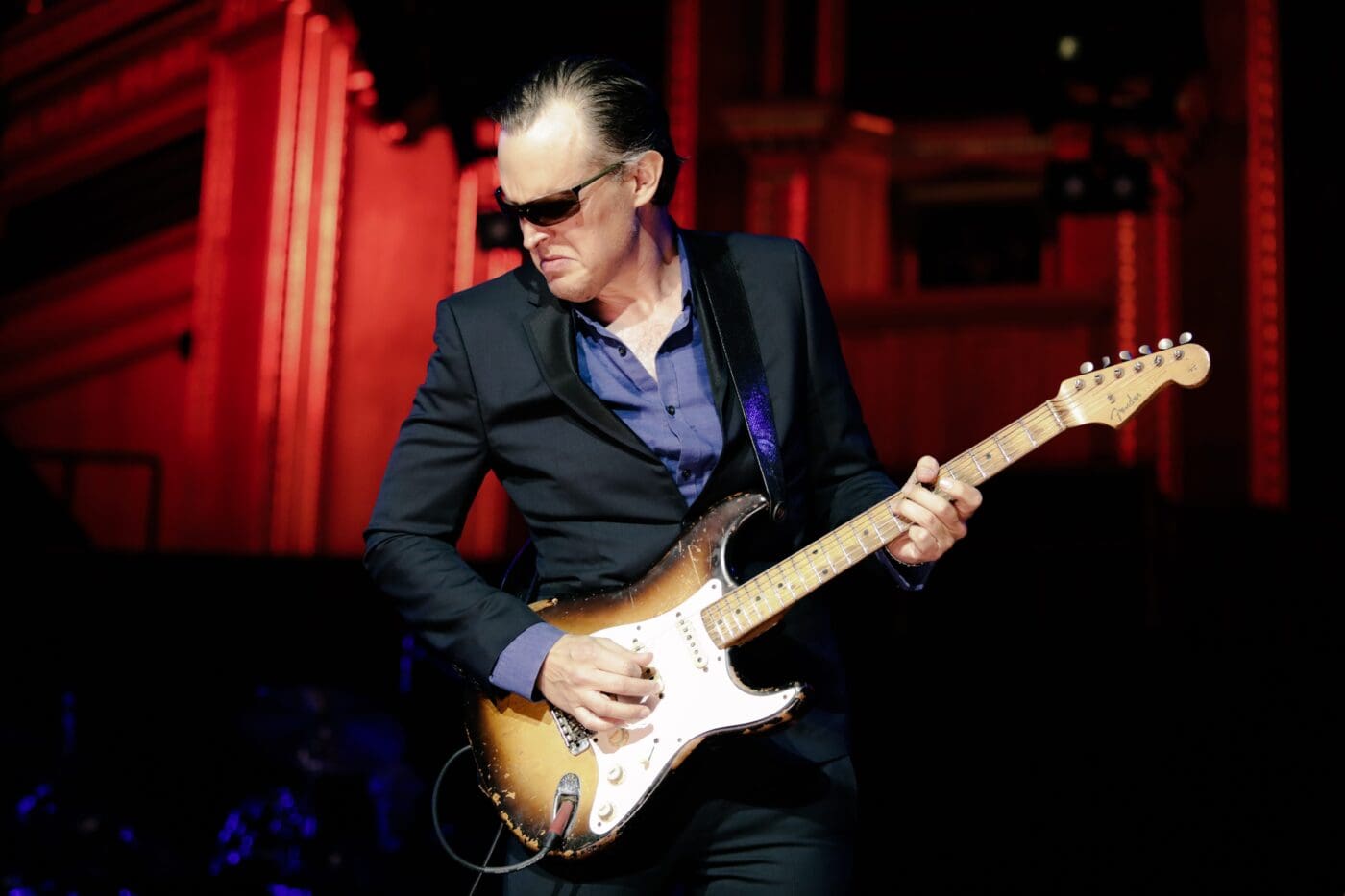 Volkswagen_Supports_Live_Stream_Fundraiser_held_by_Guitar_Legend_Joe_Bonamassa_and_Fender_Premium_Audio--11584