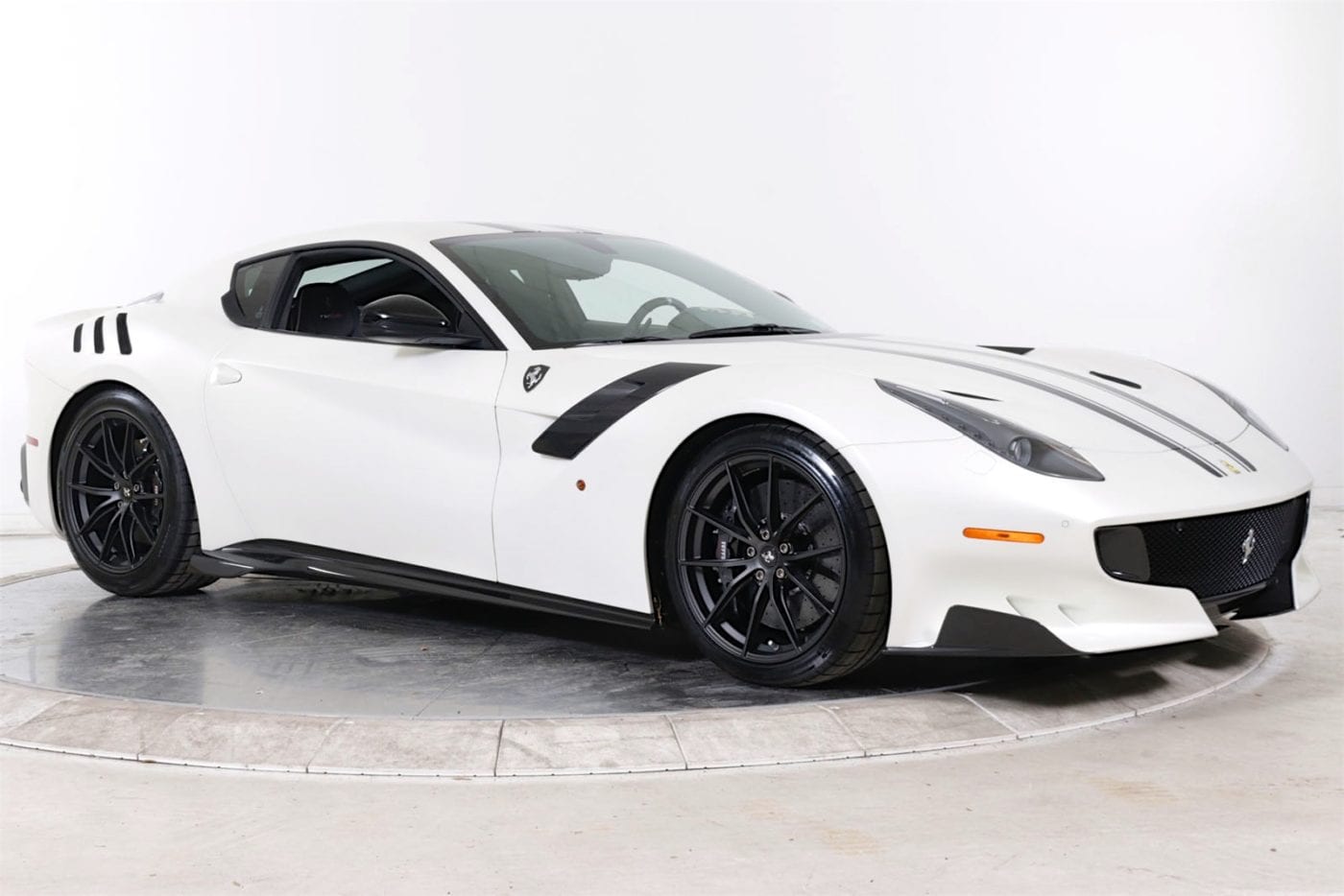 White F12tdf (8)