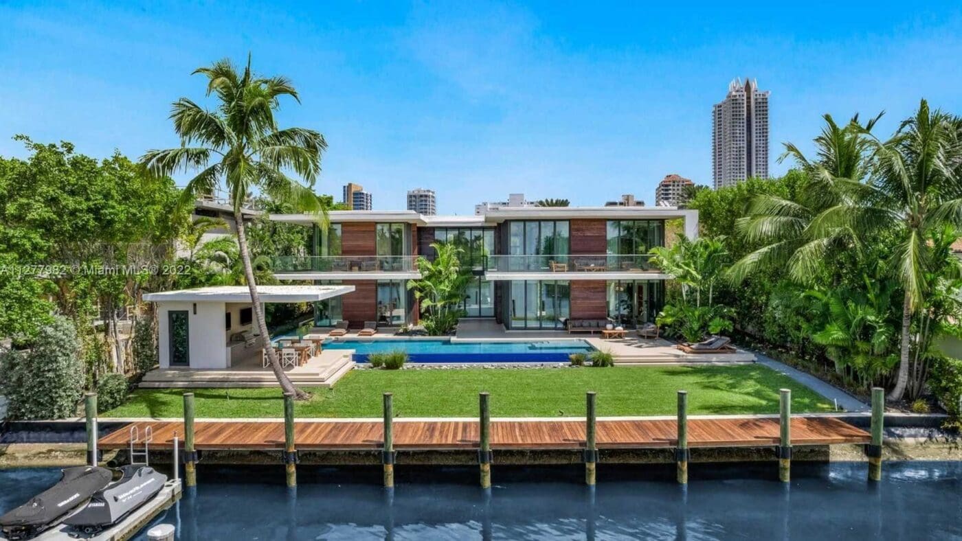 allison island mansion main.jpg