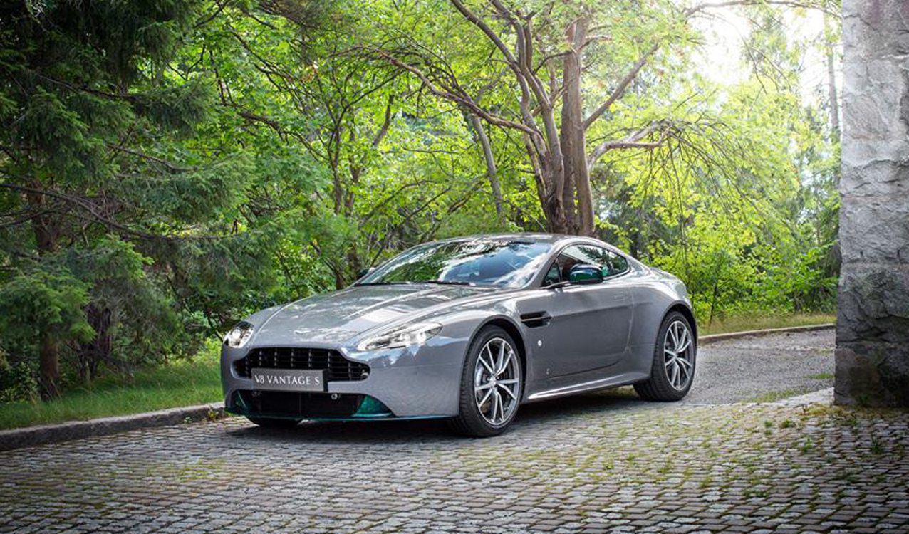 aston-martin-forest-edition