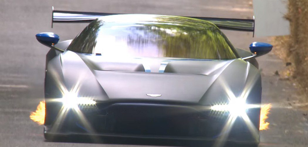 aston-martin-vulcan-fire-12142015