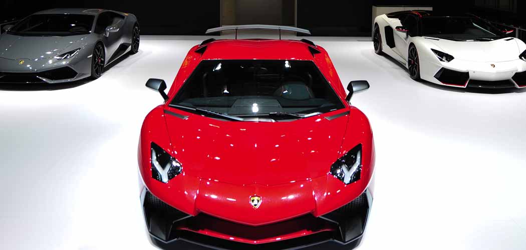 【非売品】Lamborghini Aventador SV カタログ Lamborghini Aventador SV Production Numbers Released | Autofluence