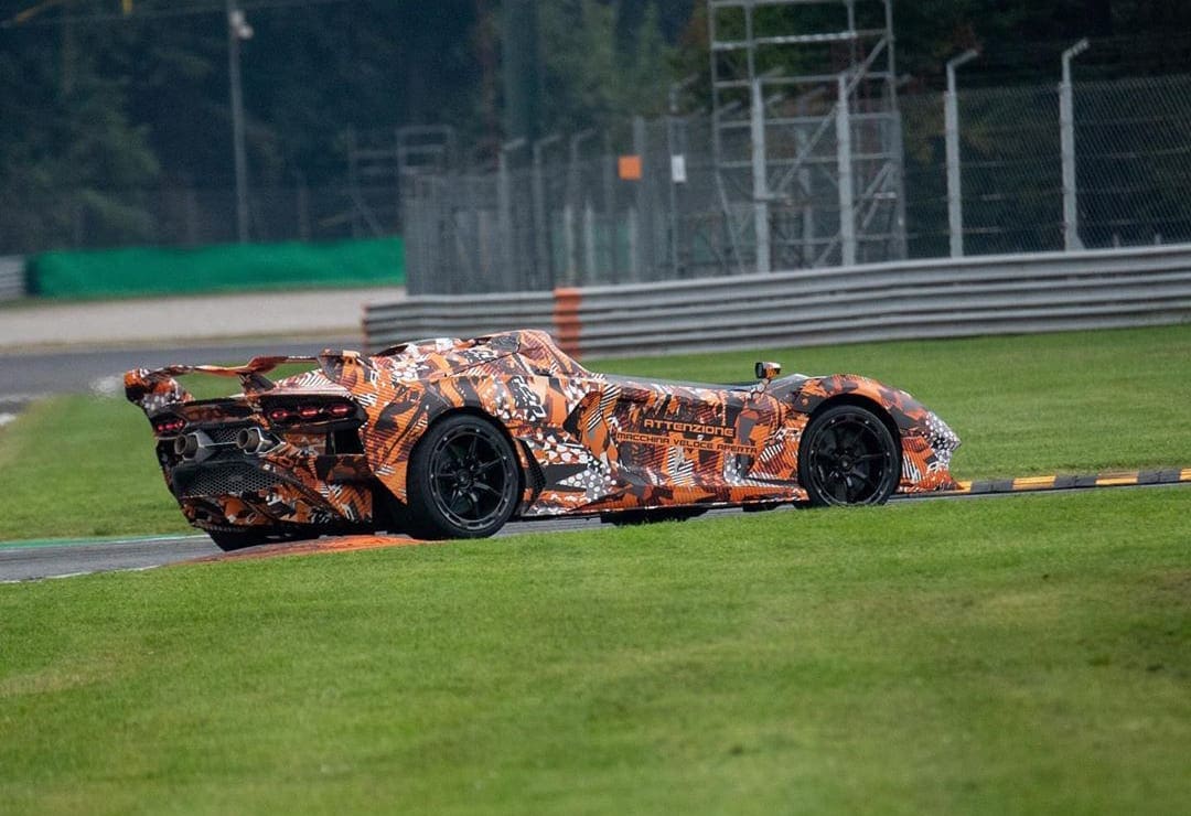 aventador-svjj