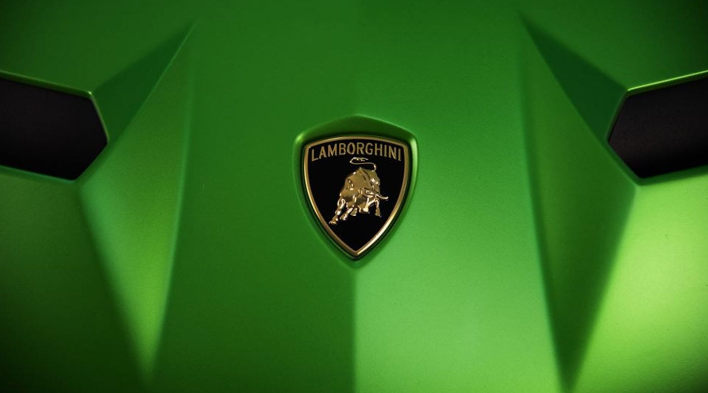 aventador_svj_teaser