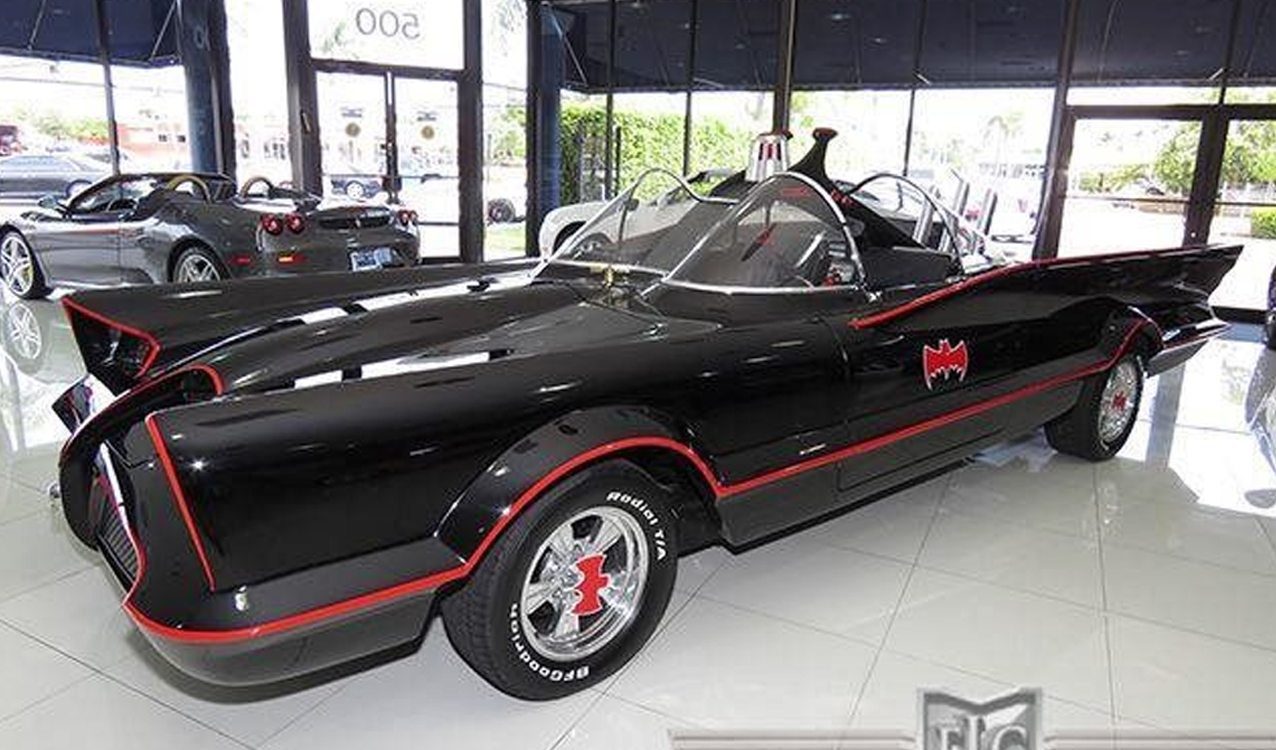 batmobile-4816