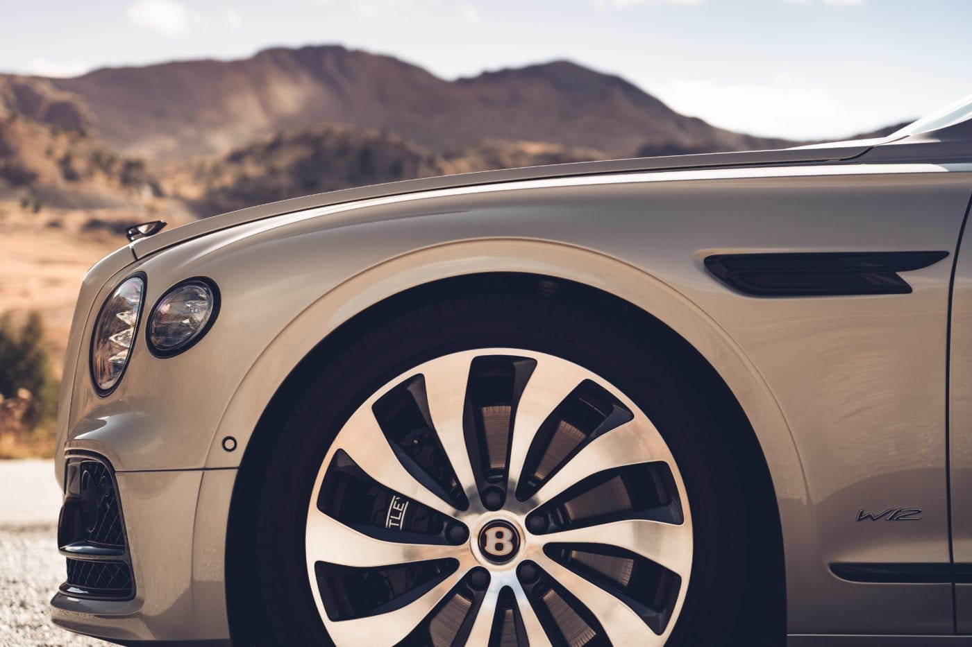 bentley-blackline (1)