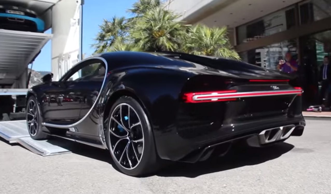black-chiron-rear-41216