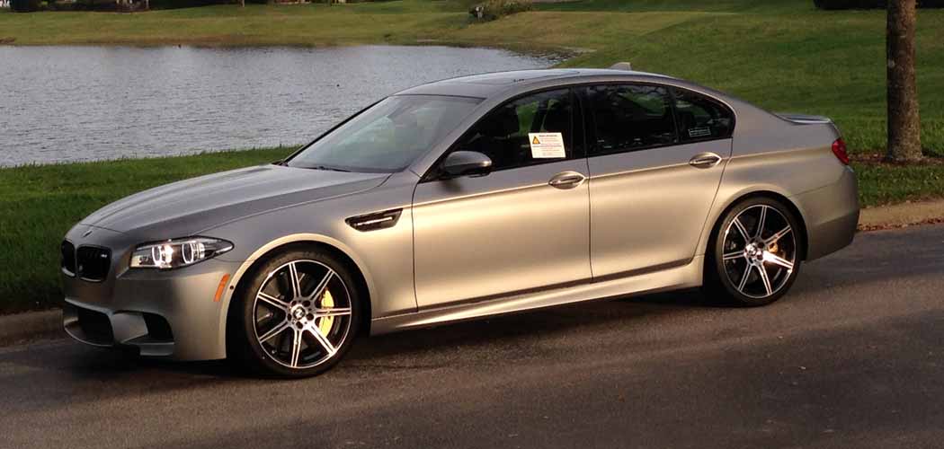 bmw-30-jahre-m5-slider