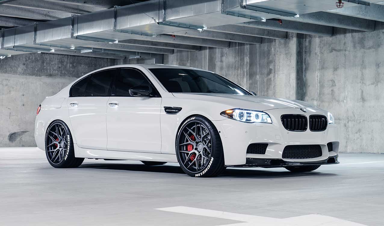 bmw-m5-tire-stickers