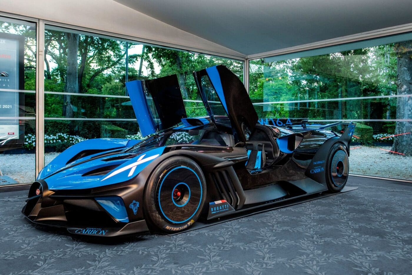 bugatti bolide 8