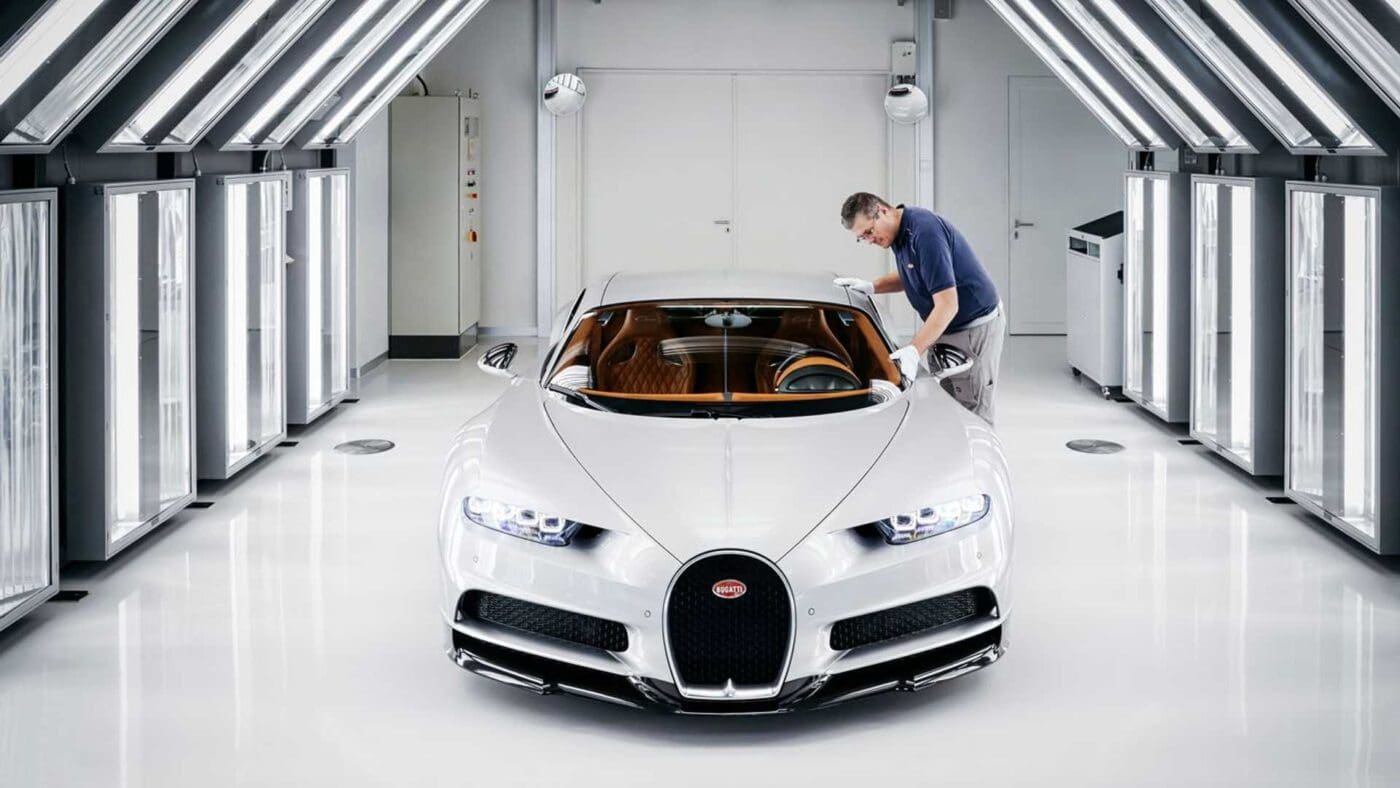 bugatti paintwork.jpg