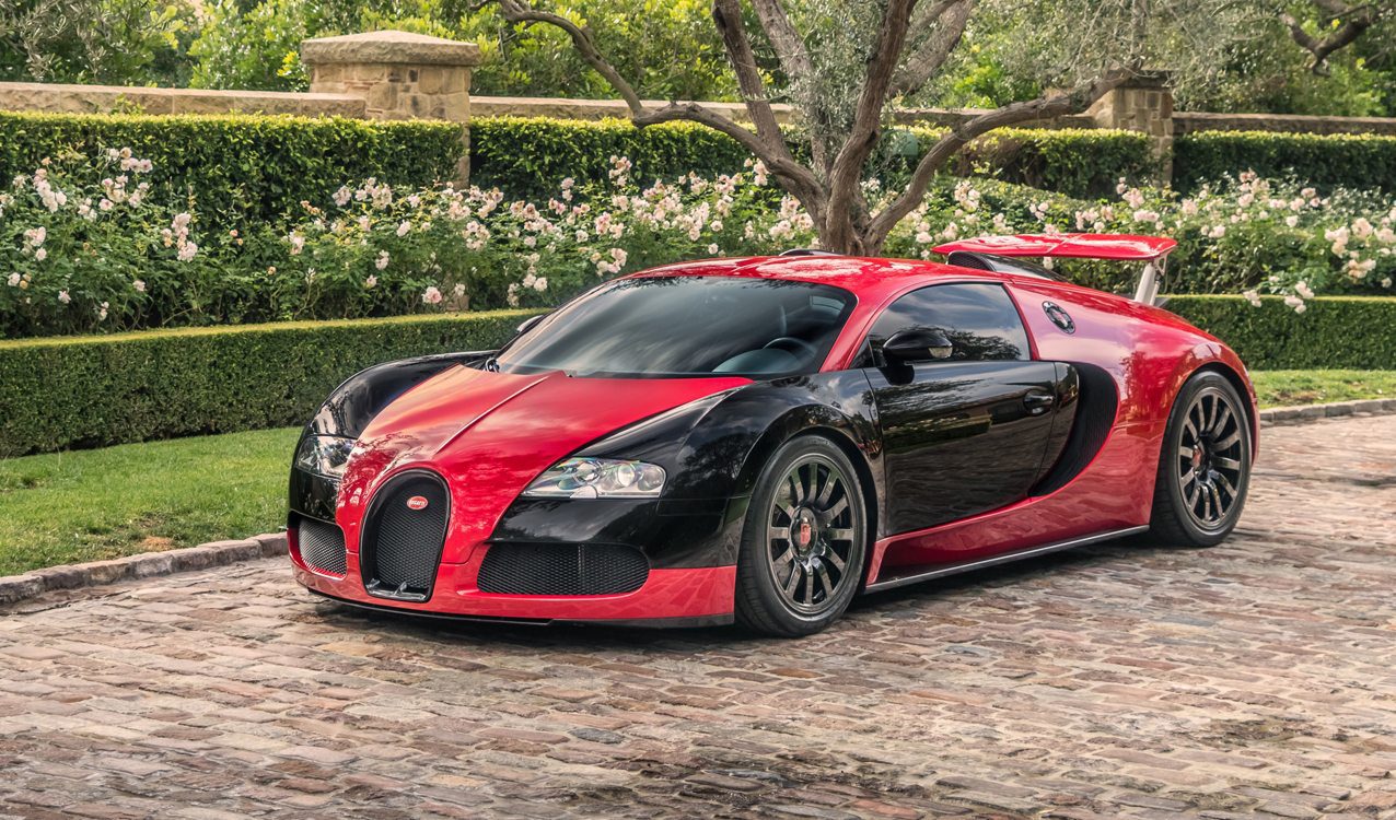 bugatti-veyron-red-black-main
