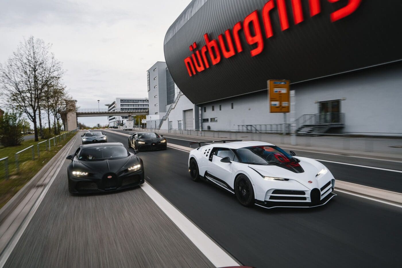 bugattis nurburgring 1