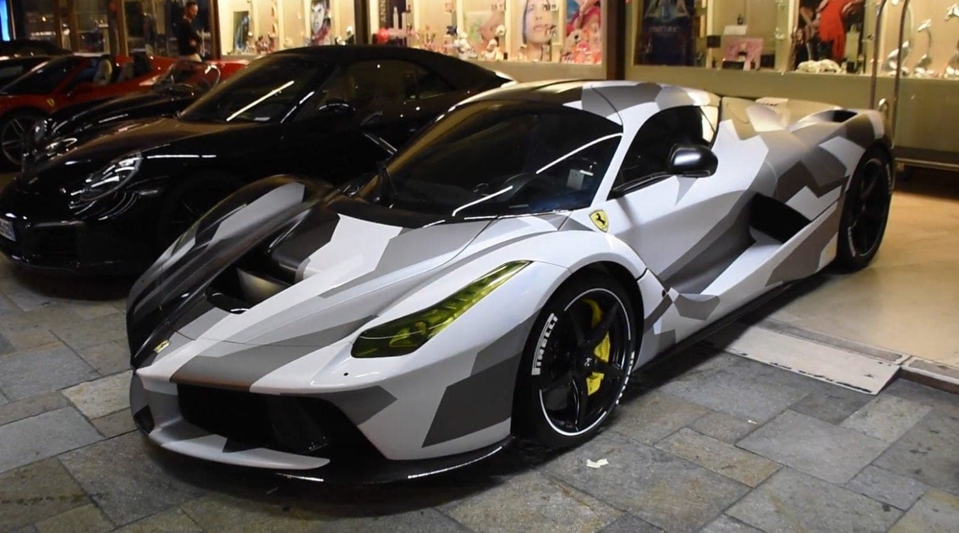 camo_laferrari